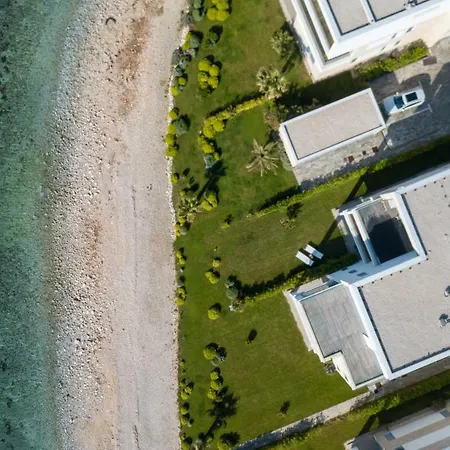 Apartment Unique Luxury Designers Right Next To The Sukošan