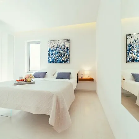 Unique Luxury Designers Right Next To The Apartamento Sukošan