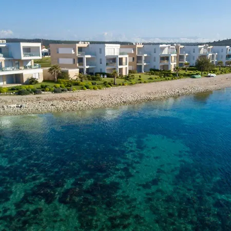 Unique Luxury Designers Right Next To The Apartamento Sukošan