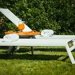 Unique Luxury Designers Right Next To The Lejlighed