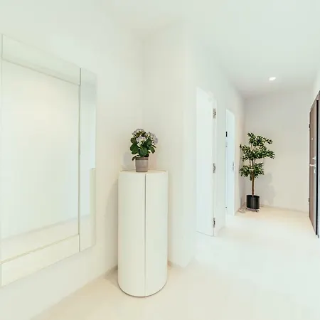 Διαμέρισμα Unique Luxury Designers Right Next To The