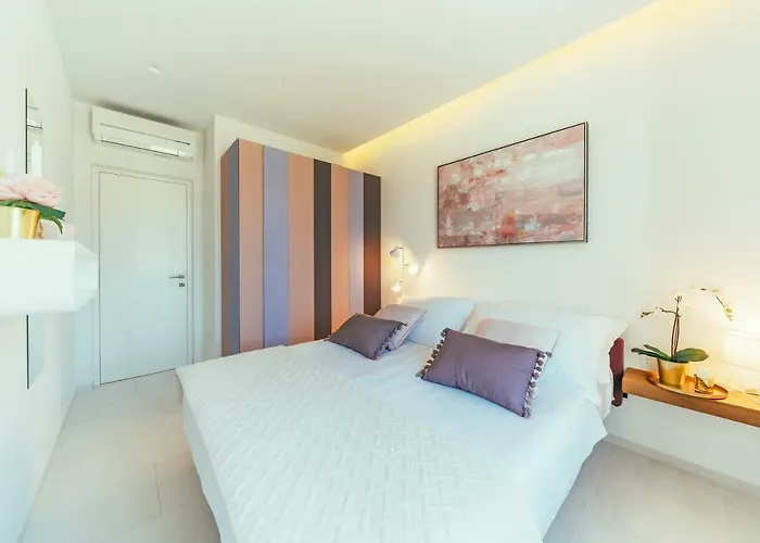 Apartamento Unique Luxury Designers Right Next To The *